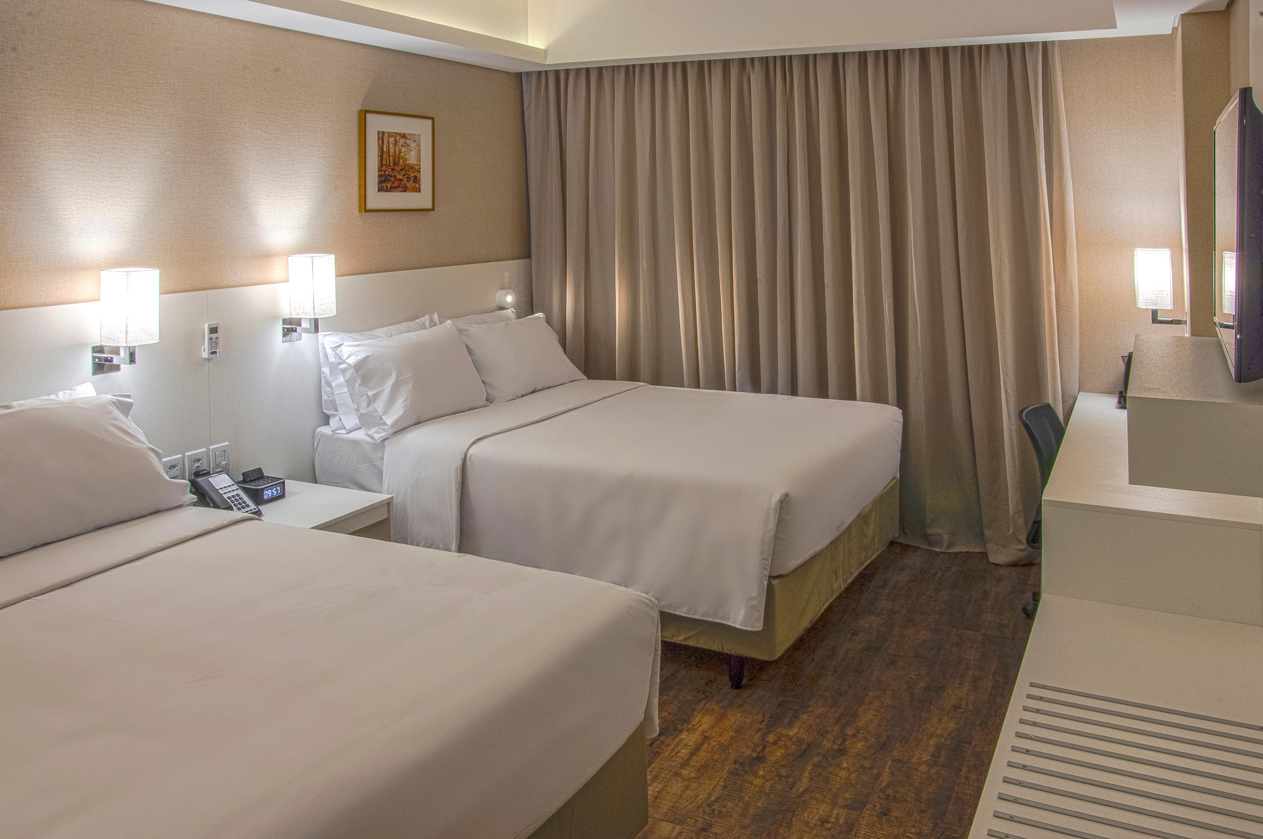 Holiday Inn Express - Farroupilha, Um Hotel Ihg Bagian luar foto