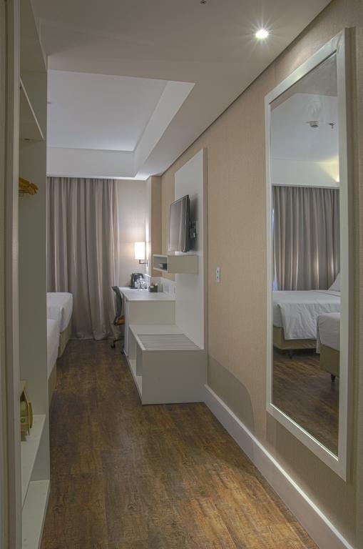 Holiday Inn Express - Farroupilha, Um Hotel Ihg Bagian luar foto